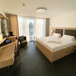Hotel Havellandhalle - Hotel, Sport Und Wellness Seeburg (Brandenburg)