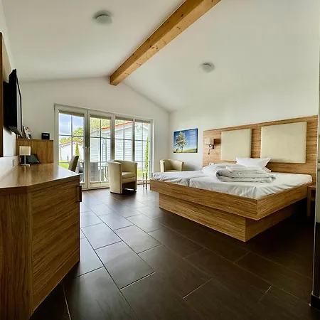 Hotel Havellandhalle - Hotel, Sport Und Wellness
