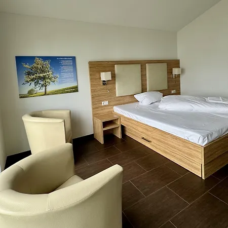 Havellandhalle - Hotel, Sport Und Wellness Отель Seeburg (Brandenburg)