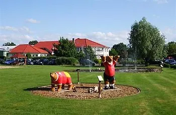 酒店 Havellandhalle - Hotel, Sport Und Wellness