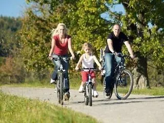 Havellandhalle - Hotel, Sport Und Wellness 酒店