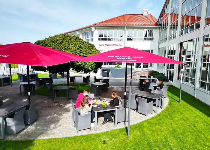 Hotel Havellandhalle - Hotel, Sport Und Wellness