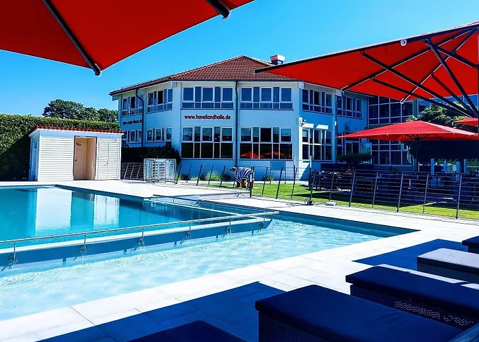 Hotel Havellandhalle - Hotel, Sport Und Wellness 4*
