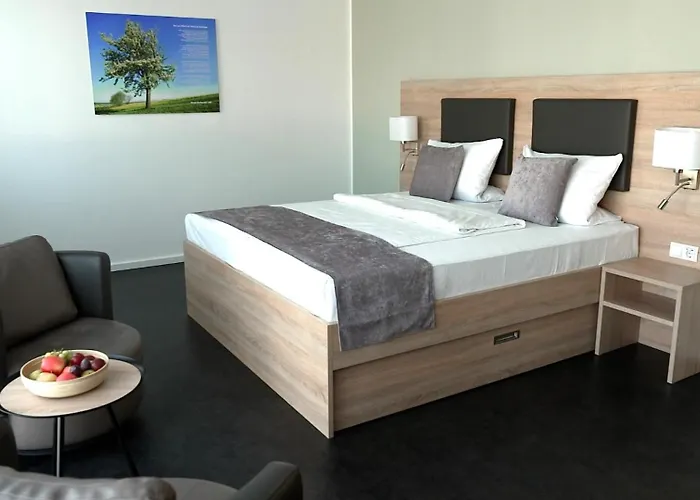 Havellandhalle - Hotel, Sport Und Wellness